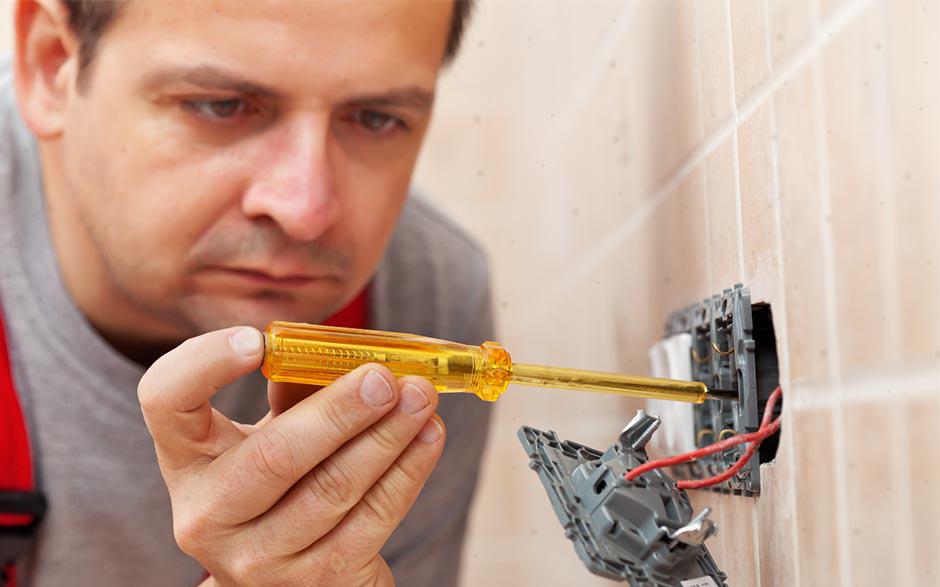 électricien particulier Paris 10